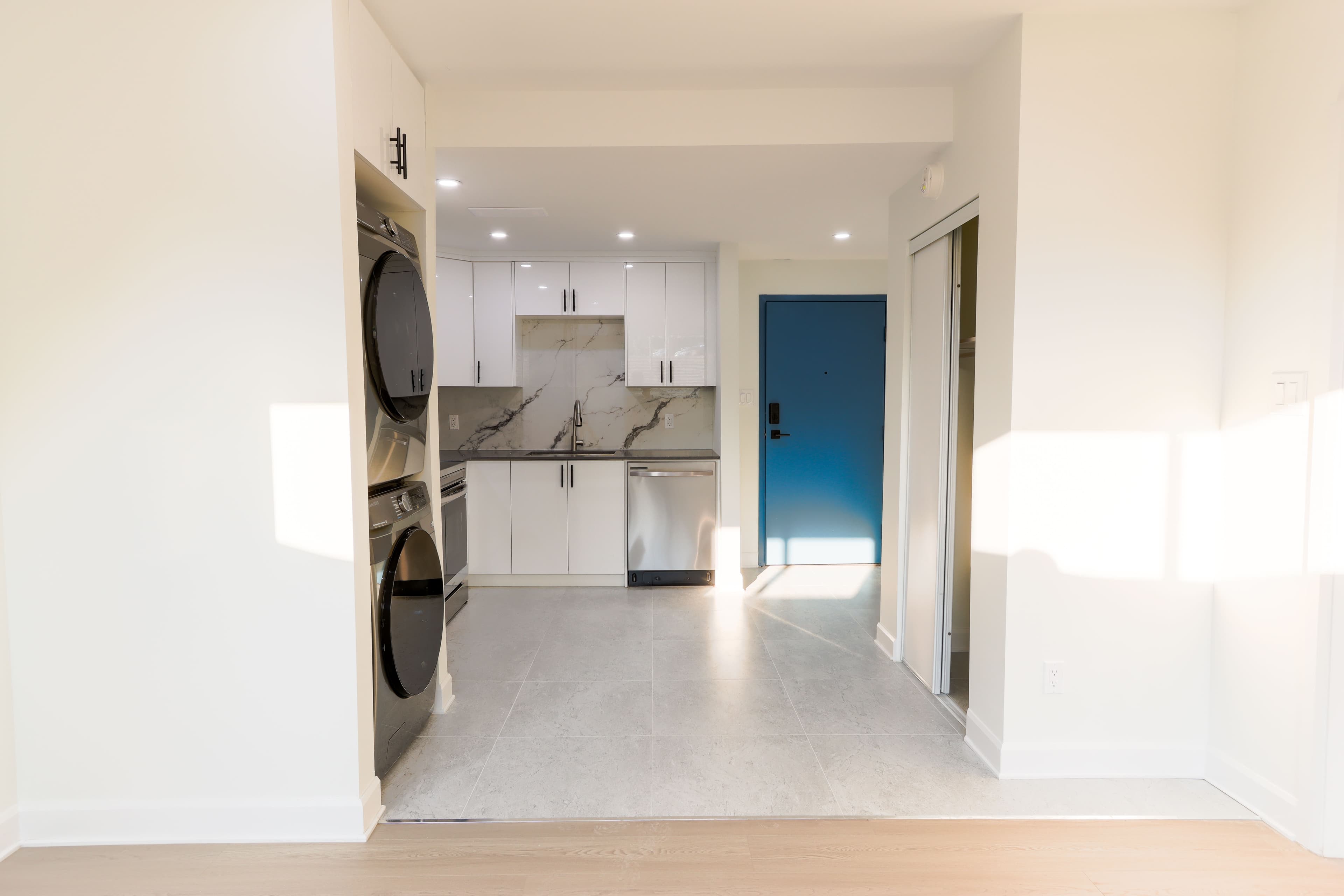 One bedroom Unit #10 — photo 4
