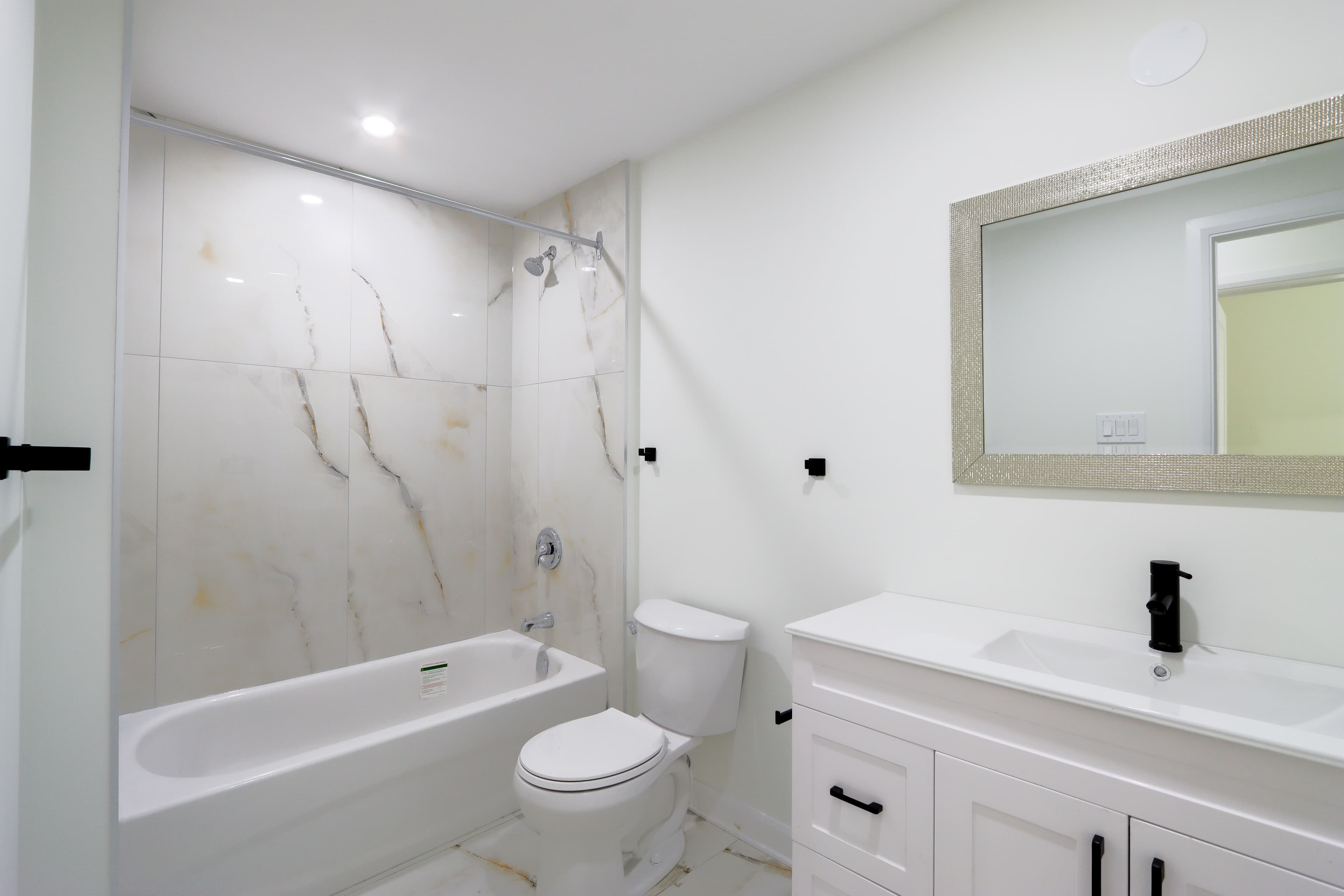 Two bedrooms Unit #5 — photo 4